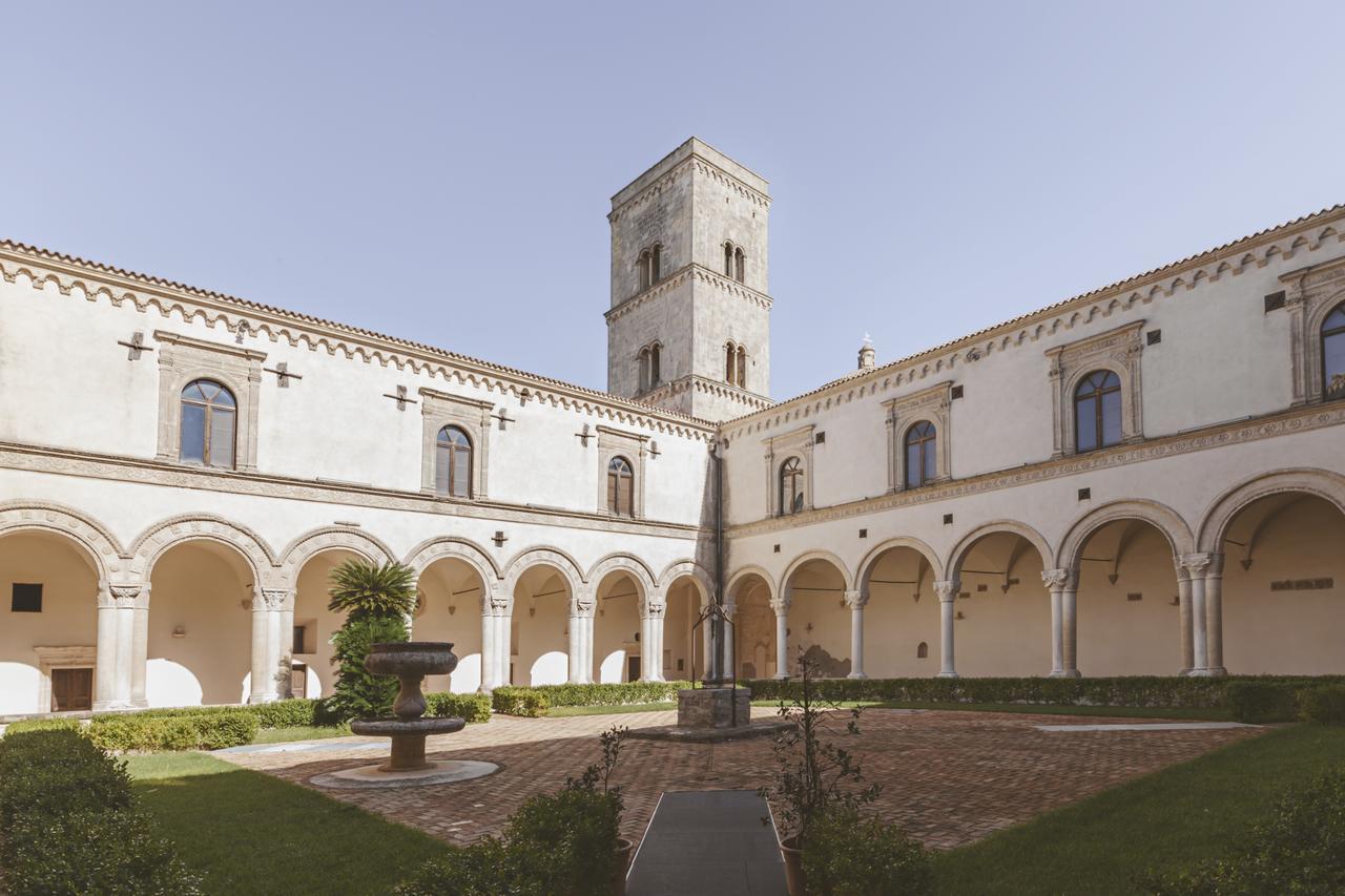 Foresteria Dell'Abbazia Montescaglioso Eksteriør billede